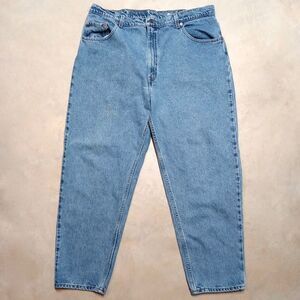Vintage Levi's 560 Made In USA Loose Fit Tapered Leg Jeans Fits 40x30
